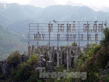 Cận cảnh siêu dự án Panorama phiên bản Đồng Văn bị đình chỉ - Ảnh 8.