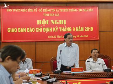  Quang cảnh hội nghị giao ban báo chí. 