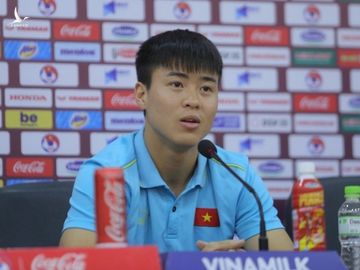 HỌP BÁO: HLV Park Hang-seo: Phóng viên Thái hỏi Quang Hải đủ sức sang Nhật không?, thầy Park khoe sang La Liga - Ảnh 3.