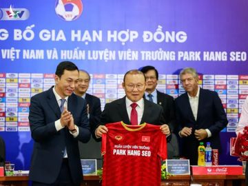 Gia hạn hợp đồng thành công với HLV Park Hang Seo