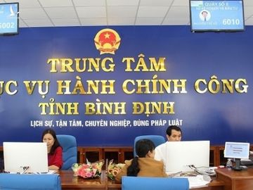 Công chức chây ỳ đến mấy cũng khó bị đuổi việc vì luật