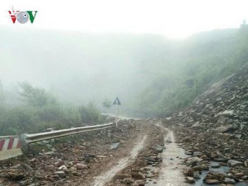 bão số 6 đổ bộ, sân bay phù cát đóng cửa, bộ gtvt ra công điện khẩn hình 2 bao so 6 do bo, san bay phu cat dong cua, bo gtvt ra cong dien khan hinh 2
