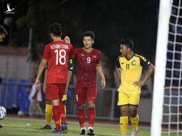 Hà Đức Chinh ghi 3 hay 4 bàn vào lưới U22 Brunei? - Ảnh 2.