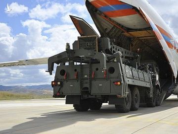 Thổ  Nhĩ Kỳ hành xử kiểu chợ búa, chăn dắt cả Mỹ và Nga: Sẽ đá Moscow? - Ảnh 2.