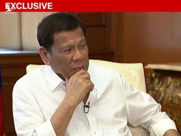 Tổng thống Duterte sẽ làm ra lẽ nếu Trung Quốc cắt điện Philippines - Ảnh 1.