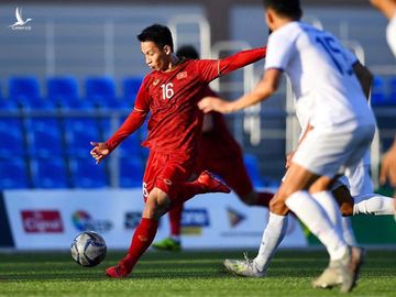 u22 viet nam thang u22 lao 6-1, nhung vi sao chua hai long? hinh anh 2