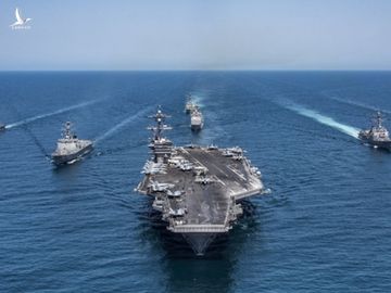 Nhóm tác chiến tàu sân bay USS Carl Vinson của Hải quân Mỹ /// Reuters