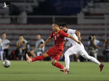 Việt Nam - Singapore: Không thể ngăn ‘cơn lốc đỏ’ - ảnh 1