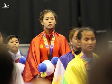 SEA Games 30: VDV vo gay Viet Nam bi 'bo doi' van gianh 3 HCV hinh anh 5