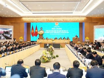 Thu tuong: Khong un un xe co ra nha lanh dao chuc Tet hinh anh 2 NQH09671.jpg