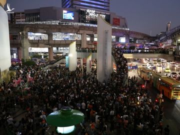 Thái Lan: Biểu tình lớn kỷ lục nổ ra tại thủ đô Bangkok kể từ sau cuộc đảo chính năm 2014 - Ảnh 9.