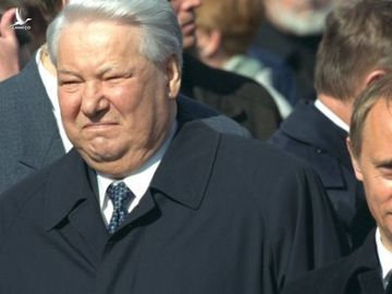 Hậu trường cuộc chuyển giao quyền lực Yeltsin-Putin: Nhiều người đã bật khóc khi ông Yeltsin tuyên bố từ chức - Ảnh 3.