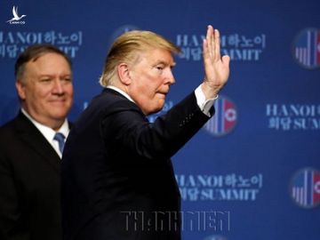 Ngoại trưởng Pompeo và Tổng thống Trump trong buổi họp báo tại Hà Nội, kết thúc Hội nghị Thượng đỉnh Mỹ - Triều /// Ảnh Ngọc Dương