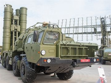 Viet Nam quan tam khi S-400 co ban 'nhiet doi hoa'?