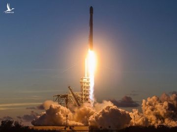 Một cuộc phóng vệ tinh của Mỹ /// SpaceX