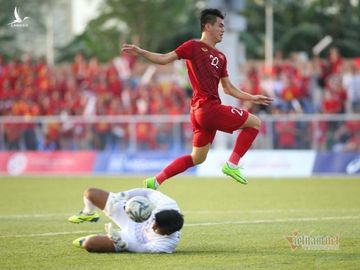 U22 Việt Nam hòa thót tim Thái Lan: Điên rồ và đáng trách