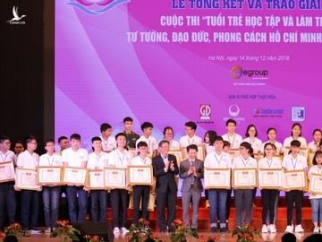 Trao giải cuộc thi 'Học tập và làm theo tư tưởng, đạo đức, phong cách Hồ Chí Minh'