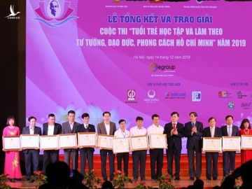 Trao giải cuộc thi 'Học tập và làm theo tư tưởng, đạo đức, phong cách Hồ Chí Minh'