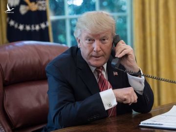 NYT: Hé lộ đoạn email chấn động, quan chức Nhà Trắng "biết phạm pháp" vẫn làm theo lệnh ông Trump?