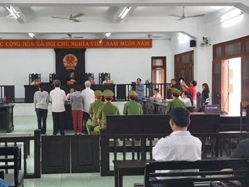 Nguyên Chánh án TAND tỉnh Phú Yên lãnh án 15 năm 6 tháng tù - ảnh 1