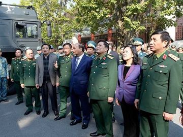 Việt Nam lần đầu công khai hệ thống tên lửa phòng không sát thủ từ Israel