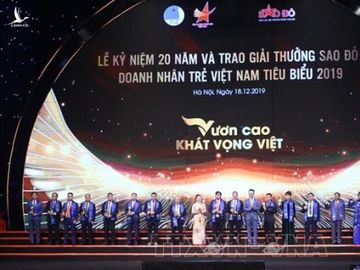 pho thu tuong vuong dinh hue du le ky niem 20 nam giai thuong sao do hinh 1