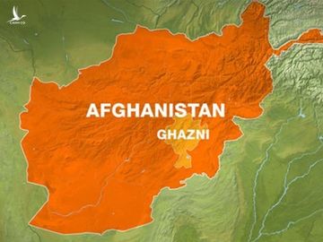 Khu vực rơi máy bay ở tỉnh Ghazni, phía đông Afghanistan /// Aljazeera