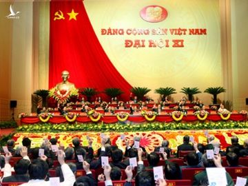 “Văn hóa không nhúc nhích” và “Ai bàn lùi, nhụt chí thì đứng sang một bên”! - 1