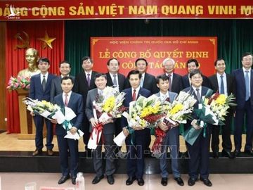 ban bi thu bo nhiem 2 pho gd hoc vien chinh tri quoc gia ho chi minh hinh 3