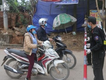 Người từ chối cách ly, điều trị Covid-19 sẽ bị xử lý ra sao? - Ảnh 1. Người từ chối cách ly, điều trị Covid-19 sẽ bị xử lý ra sao? - Ảnh 1.