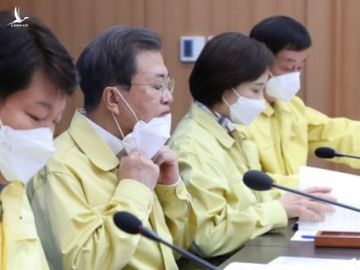 Báo Hàn: Thư ký Phó thị trưởng Daegu dương tính với corona, từng tiếp xúc với những người đón ông Moon Jae-in