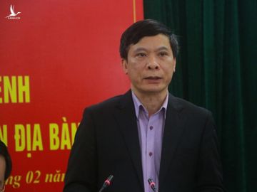 Vĩnh Phúc họp báo: Nữ công nhân 23 tuổi về từ Vũ Hán đã lây bệnh cho 6 người khác - Ảnh 3. Vĩnh Phúc họp báo: Nữ công nhân 23 tuổi về từ Vũ Hán đã lây bệnh cho 6 người khác - Ảnh 3.
