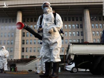 Hang loat quan chuc nhiem virus corona, dieu gi dang xay ra o Iran? hinh anh 3 iran_4.jpg