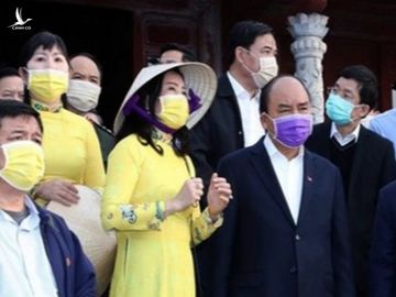 Thủ tướng thị sát công tác phòng chống dịch corona tại Thừa Thiên Huế - 1 Thủ tướng thị sát công tác phòng chống dịch corona tại Thừa Thiên Huế - 1