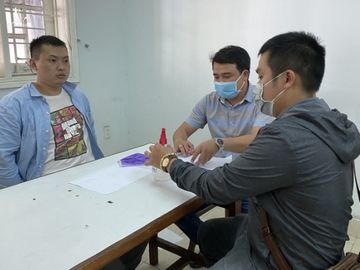 5 gio can nao truy bat ga phan xac co gai nem xuong song Han hinh anh 1 nghi_3_1.jpg