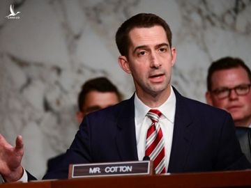 Thượng nghị sĩ Mỹ Tom Cotton nhiều lần cho rằng virus Corona chủng mới xuất phát từ phòng thí nghiệm ở thành phố Vũ Hán (Trung Quốc) /// Reuters