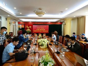 Trực tiếp: Vĩnh Phúc họp báo chống dịch Covid-19 - 5