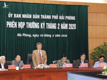Phó Chủ tịch TP Hải Phòng nói về việc chi 269 tỉ đồng tặng quà người dân - Ảnh 1. Phó Chủ tịch TP Hải Phòng nói về việc chi 269 tỉ đồng tặng quà người dân - Ảnh 1.