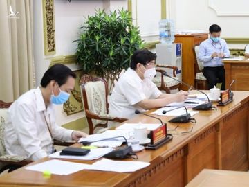 TP.HCM yêu cầu dân từ chối giao dịch với người không đeo khẩu trang - 1