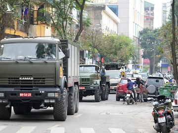 Ngũ Xã được phun khử trùng, niêm phong nhà người nghi mắc Covid-19 - ảnh 7