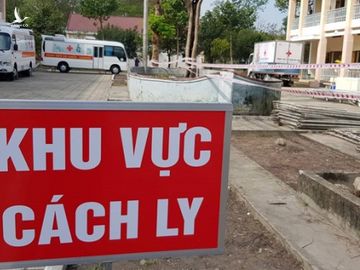 Đã có 22 người trên chuyến bay VN0054 được cách ly tại TP.HCM /// Ảnh: Duy Tính