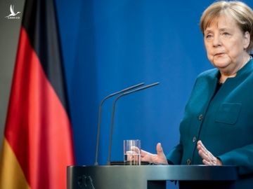 Thủ tướng Đức Angela Merkel ra tuyên bố tại Berlin hôm 22/3. Ảnh: AFP.