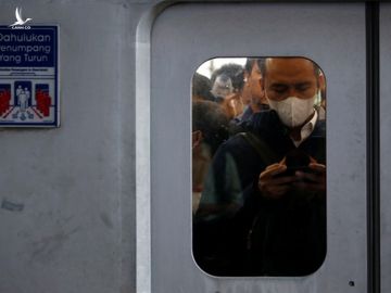 Bo truong Indonesia keu goi dan cau nguyen de dung nhiem virus corona hinh anh 1 Jakarta.JPG