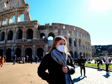 So ca tu vong moi trong ngay o Italy da vuot Trung Quoc hinh anh 1 outside_the_Colosseum_in_Rome_on_February_28_Getty_Images.jpg