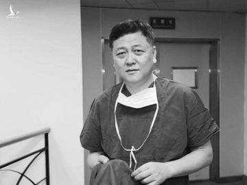 Bác sĩ hàng đầu Vũ Hán qua đời vì nhiễm virus Corona Bác sĩ hàng đầu Vũ Hán qua đời vì nhiễm virus Corona