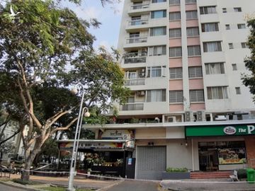 TP.HCM: Phong tỏa, cách ly toàn bộ chung cư cao cấp ở Phú Mỹ Hưng sau ca nhiễm Covid-19 số 66 - Ảnh 1.