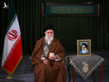 Lãnh tụ tối cao Iran Ayatollah Ali Khamenei phát biểu trên truyền hình nhân dịp năm mới Tehran hôm 20/3. Ảnh: Reuters