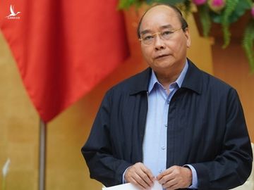 Thủ tướng Nguyễn Xuân Phúc yêu cầu tạm dừng cấp thị thực cho người nước ngoài trong 30 ngày, kể từ 18.3 /// Ảnh Quang Hiếu