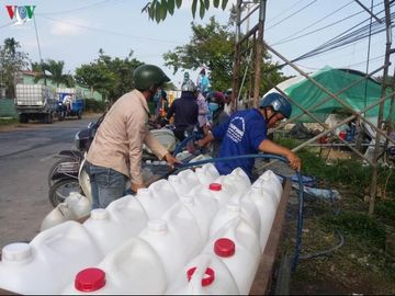 Vì sao nhiều nhà vườn vùng hạn mặn từ chối nước ngọt miễn phí của Nhà nước? - 3