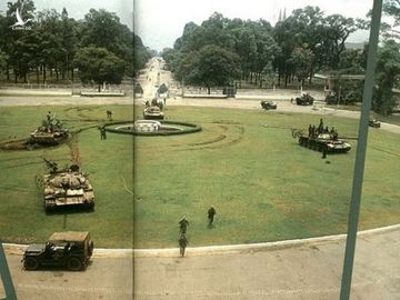 Tiết lộ lý do xe tăng ta rách "te tua" khi vào Dinh Độc Lập, T-90 tối tân cũng có hiểm họa